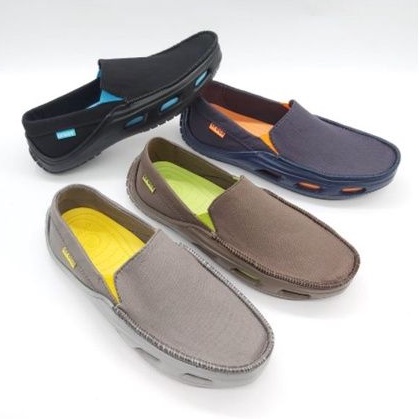 Sepatu Crocs Tideline Canvas