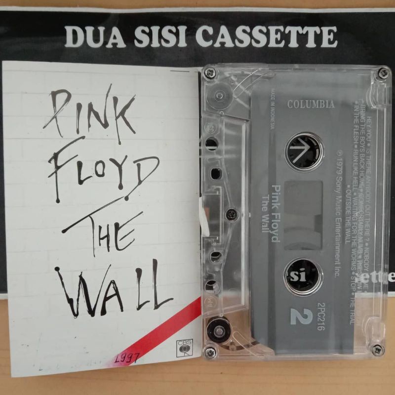 kaset pita pink floyd - the wall cbs