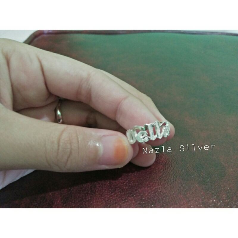 Cincin perak nama