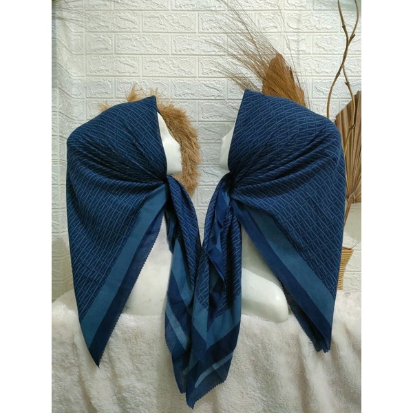 hijab voal segiempat motif like lasabelle