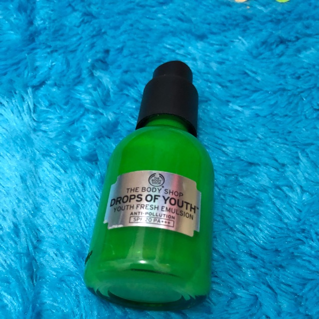The Body Shop Drop Of Youth Fresh Emulsion  Anti-pollutan (Spf 20) 50 ml