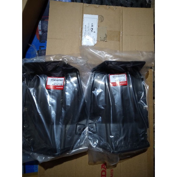 inner fender belakang mobilio RS