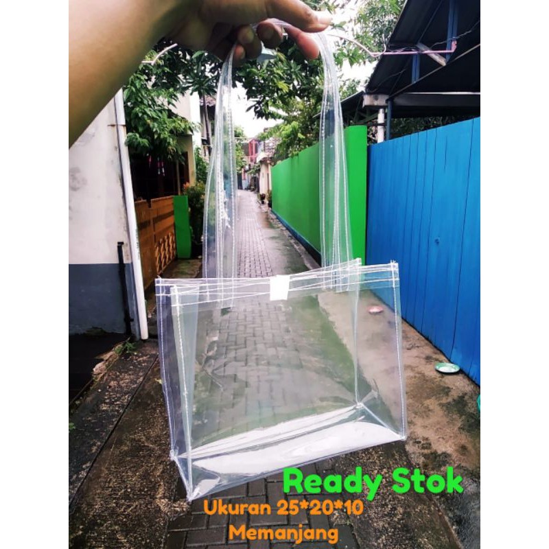 

Goody bag souvenir Mika transparan