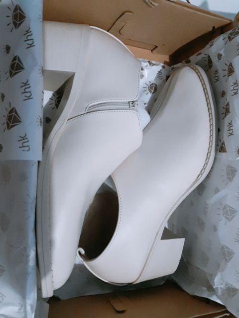 Khakikakiku Jill Oxford Cream