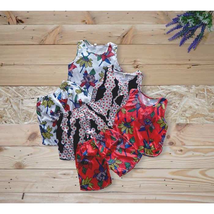 Sangat Laku Piyama Baju Tidur Anak Tanpa Lengan Celana Pendek Satin Import - Size 11, Merah