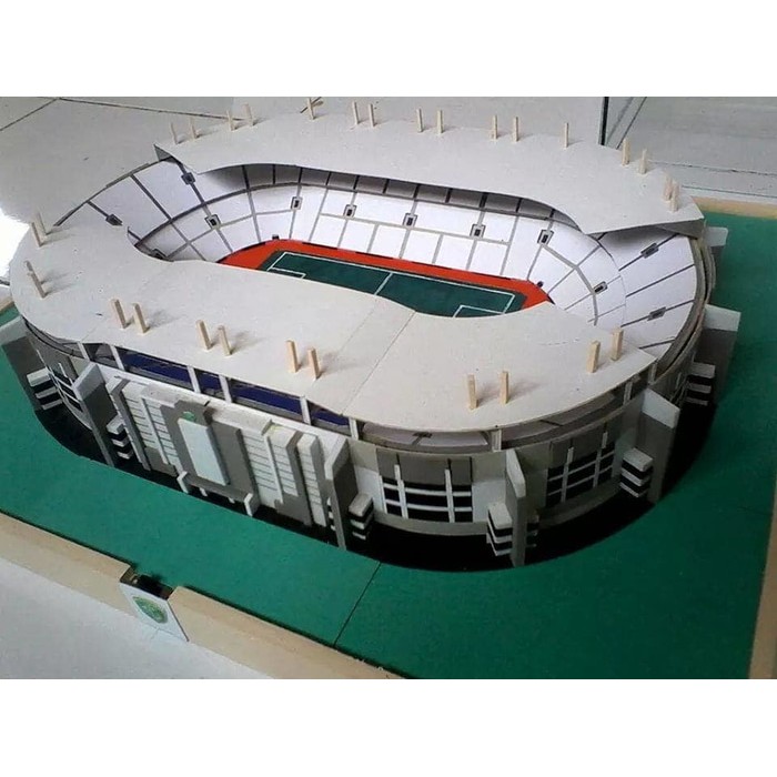 miniatur stadion bung tomo