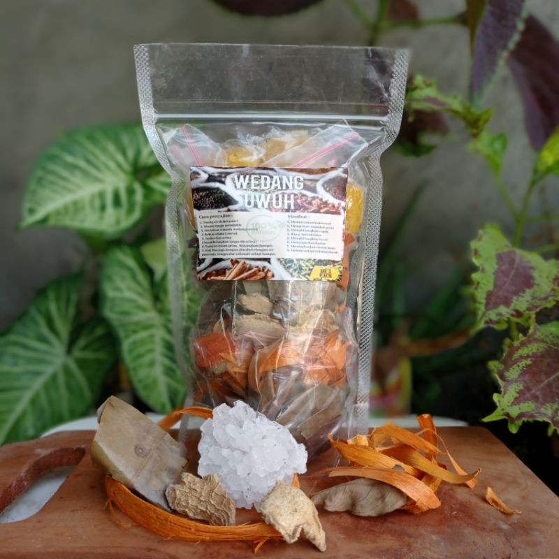 

WEDANG UWUH Komplit gula batu khas yogjakarta