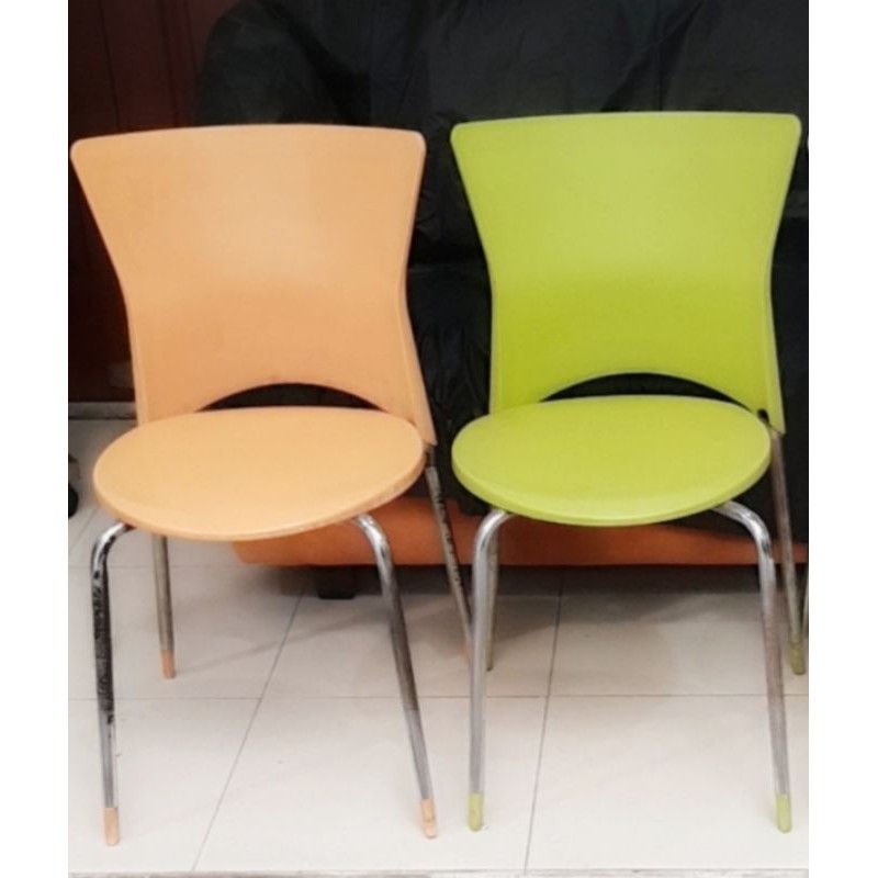 Kursi / kursi kafe / kursi santai / kursi makan bekas/second. khusus jakarta & sekitarnya.