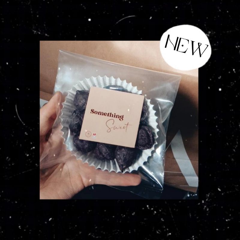 

Soes Vanilla Hitam, Manis, Soes Manis Vanilla, Kue Soes, Snack, Cemilan, Stok Terbatas