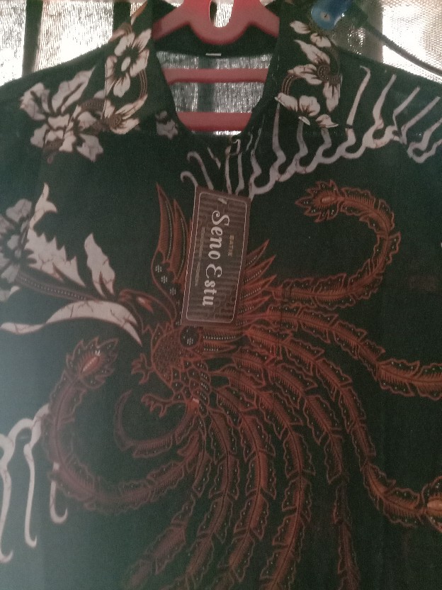 Gurdo Pari Kemeja Batik Pria Reguler Fit Lengan Panjang Modern Ori Dasar Hitam