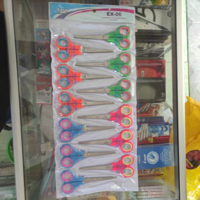 

Gunting EXSIS EX-06