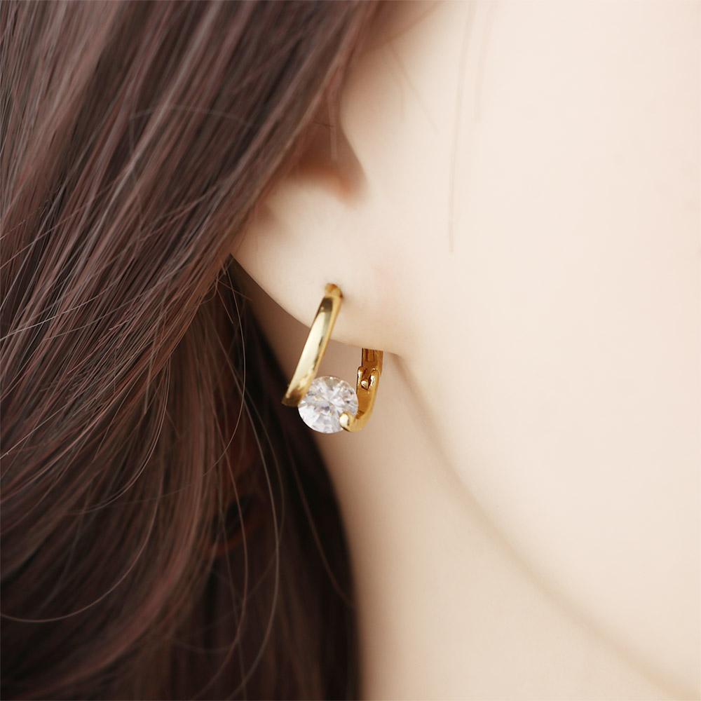 Anting Hoop Agustina Temperamen Elegan Gaya Wangi Kecil Perempuan Geometris Berlian Imitasi Aksesoris Telinga Wanita Anting Pejantan