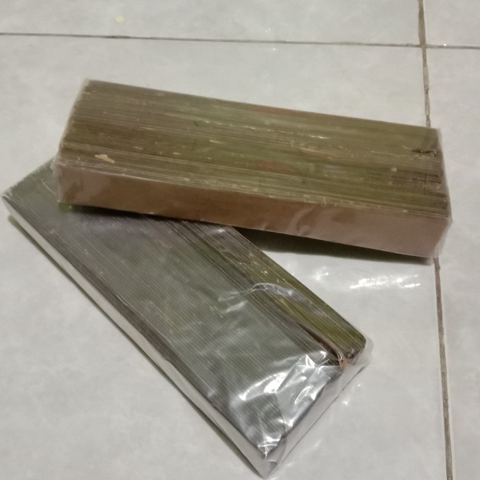 

Terlaris Perekat Busa Peredam , Double Tape , 10M X 25Mm X 1Mm Terbatas