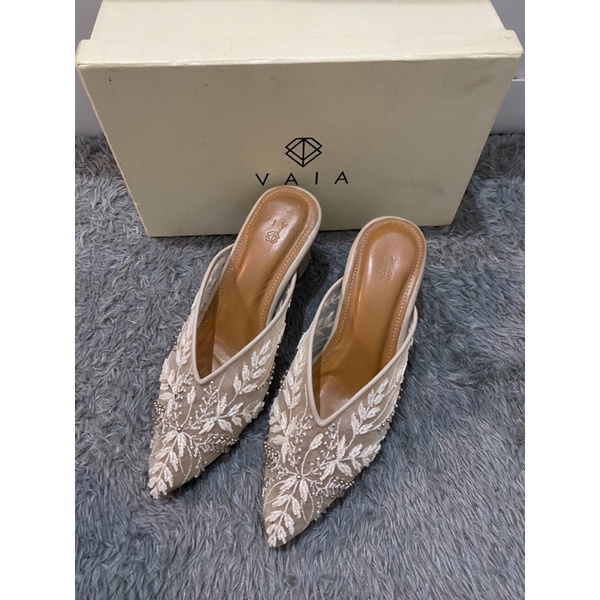 preloved vaia shoes