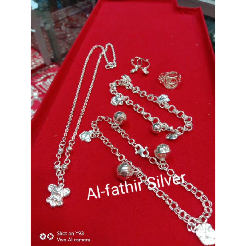 Set karakter anak kalung+gelang kaki+gelang tangan+anting+cincin perak murni 99