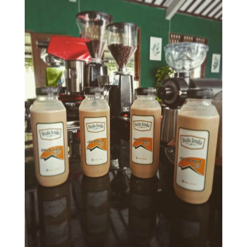 

Disafa Kopsu, Sendja Aren kemasan botol