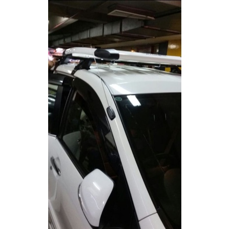 Rack/Rak Atas Mobil universal + kaki