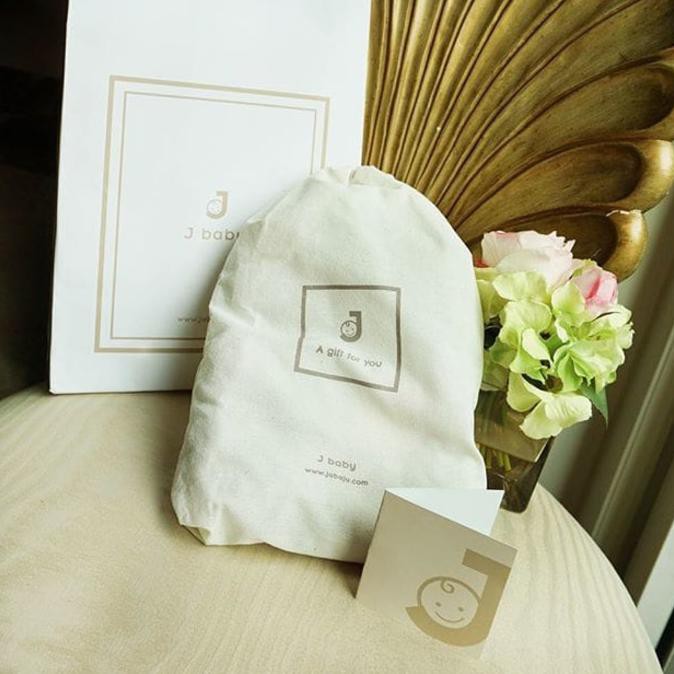 

Kantong Kain Lovely Gift Packaging