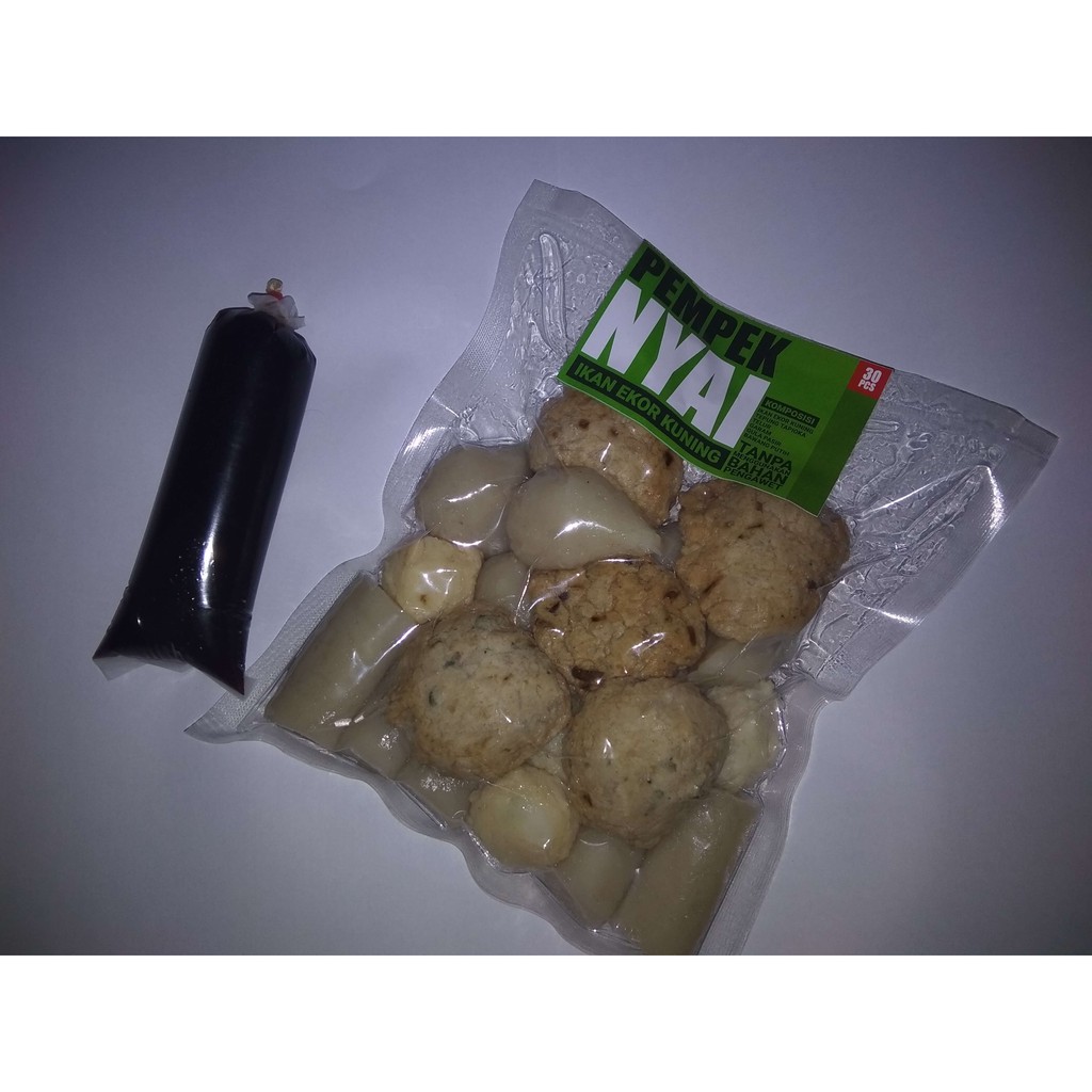 

Pempek NYAI, Ikan Ekor Kuning - Lezat dan Nikmat - ISI 20 PCS CAMPUR