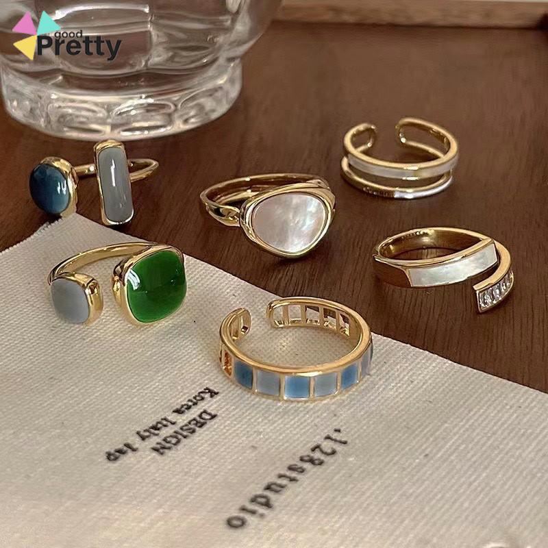 Desain Niche Gaya Dingin Wanita High-end Cahaya Mewah Pembukaan Cincin Zamrud yang Dapat Disesuaikan - PD