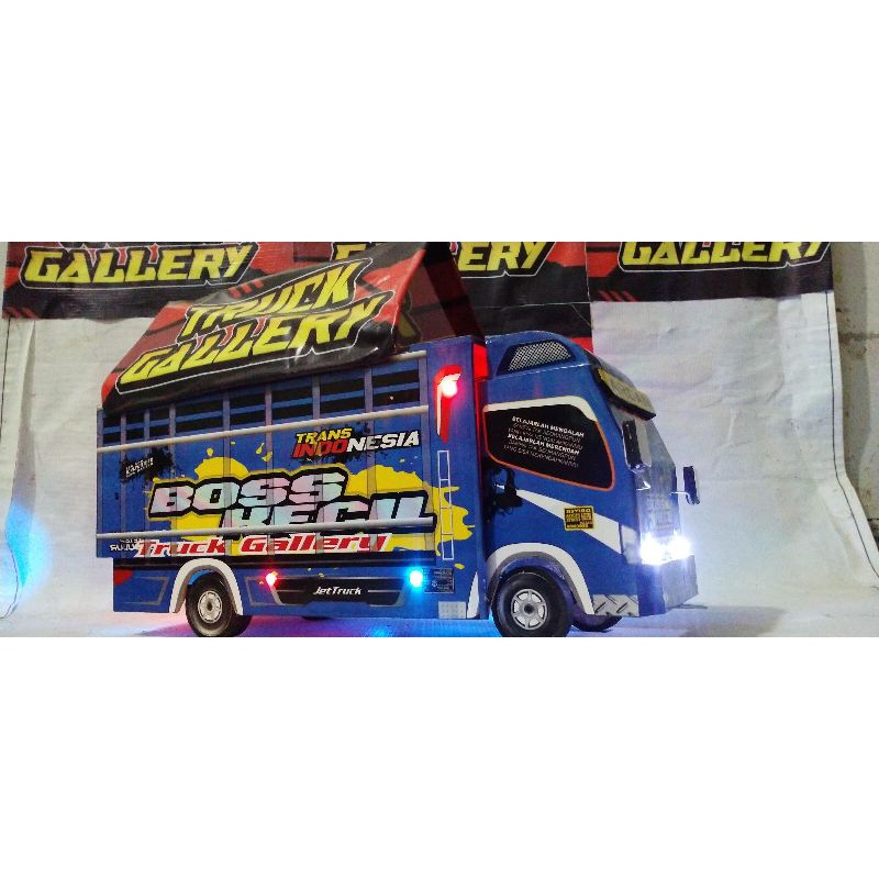 stiker miniatur truk Oleng