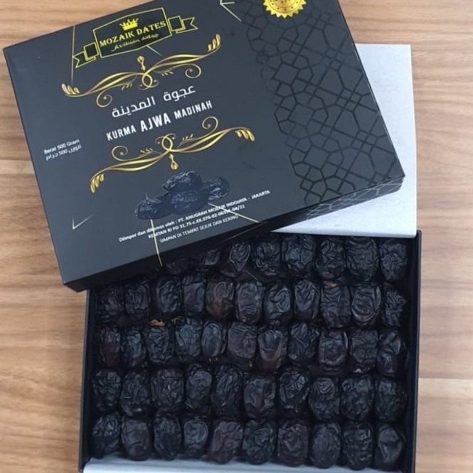 

Kurma Ajwa Kurma Nabi 500 Gram Premium Dates