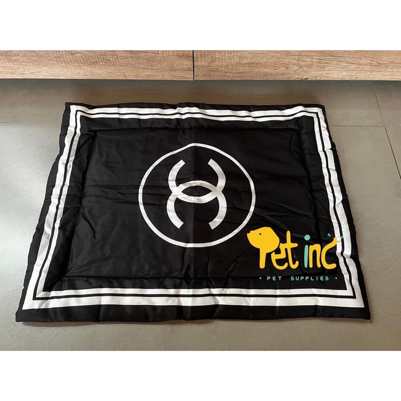 Pet premium luxury branded sleep mat