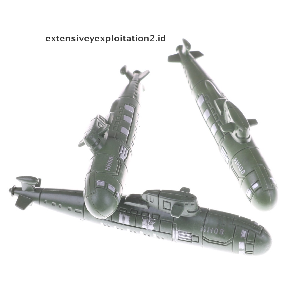 2pcs Model Kapal Selam Military World Warship Ii