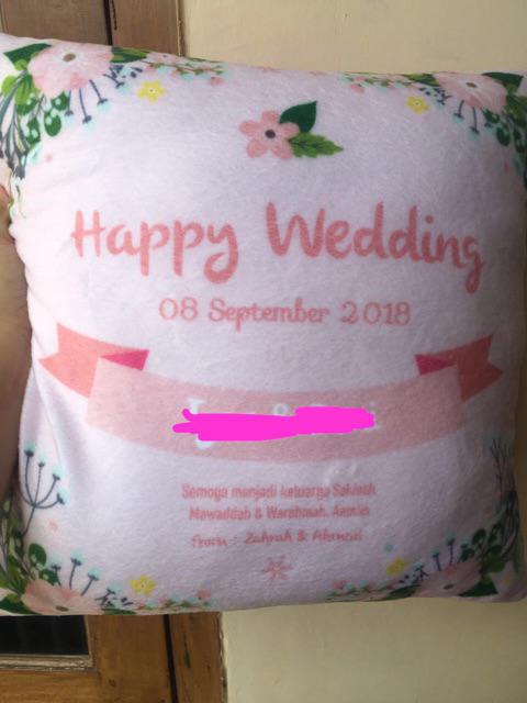 Hadiah Ulang Tahun / Kado Wisuda / Pernikahan Cetak Foto Bantal Custom