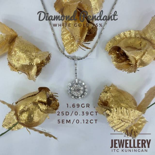 Diamond Pendant / Liontin Berlian