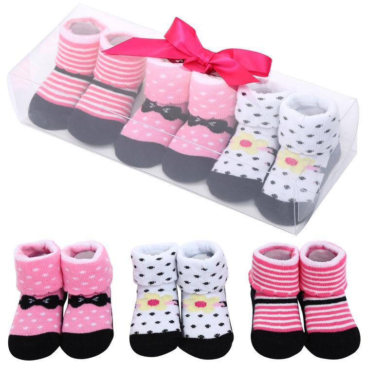 [JUALSEMUA18] 3 Pasang Kaos Kaki Gift Set Bayi / Baby Socks Gift Set 3 Pairs KK01