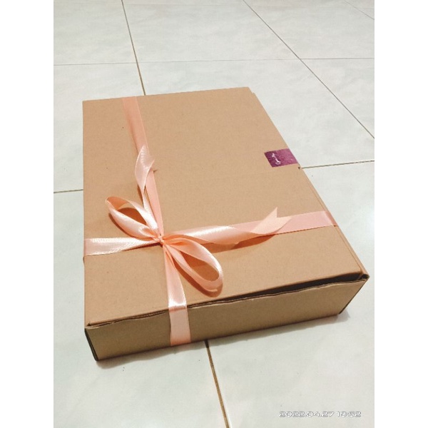 

Hampers Linjeri | Hampers Weeding | Kado Pernikahan | Hampers Anniversary