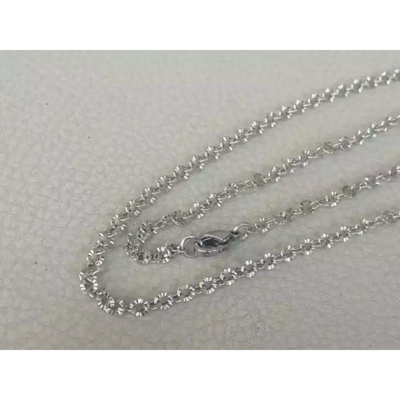 KALUNG NURI MOTIF TITANIUM SILVER-KALUNG TITANIUM MODEL NURI MOTIF WARNA SILVER PRIA WANITA