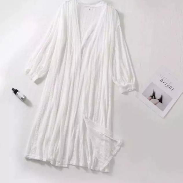 Stok Terbatas [ BISA COD ]  KARDIGAN BRUKAT MOTIF BUNGA / LONG CARDI OUTER BROKAT IMPORT / OUTER LAC