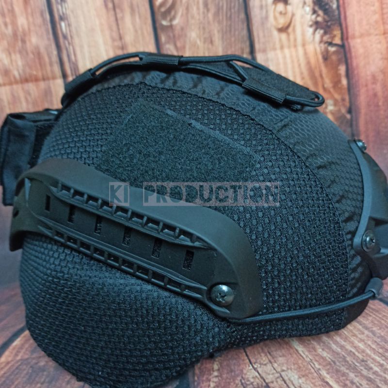 Helm Tactical Mich 2000 cover helm tactical cover helm tactical mich helm densus helm tni helm polisi helm tactical cover dan batery pouch helm airsoft helm airsoft helm cover single mess