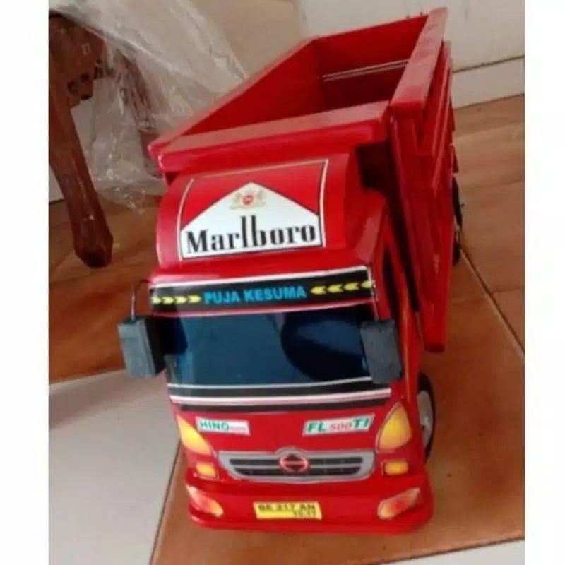 TRUK OLENG COLT DISEL,FUSO, TRONTON PUJA KESUMA BAHAN KAYU BERKUALITAS