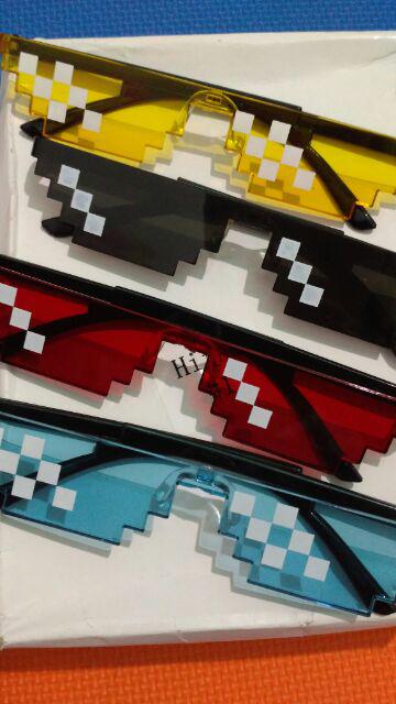 TU88 Kacamata Thug Life Pixel Mosaic Design Korea Unik TU88 Kacamata Thug Life Pixel Mosaic Design Korea Unik