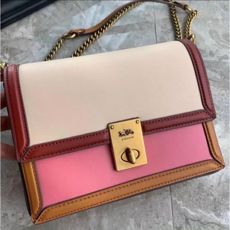 Coach Hutton Shoulder Bag In Colorblock (89070)