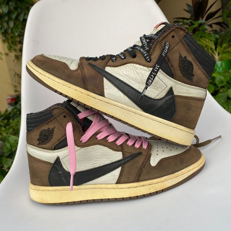 AJ1 High Travis Scott