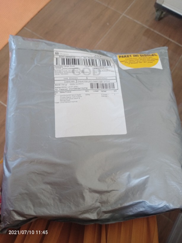 Shopashop Solo Batik Couple Rayya Tulle Mutiara Kombinasi Ceruty Payet & Kemeja Batik