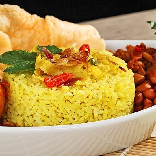 

f0fbfe00 Paket Nasi Kuning 10 Pax Ds1Gk