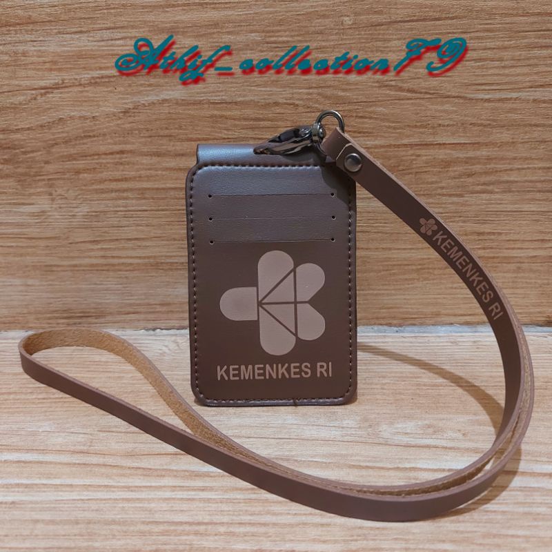 

gk Tempat Id Card Kulit KEMENKES Lipat Holder Id Card Kulit Kemenkes Kalung Lipat