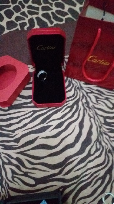 Kotak Penyimpanan Kalung / Gelang / Cincin