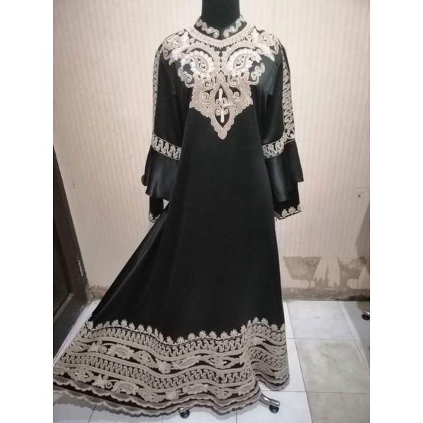 Gamis Payung Albis Bordir Timbul Corneli