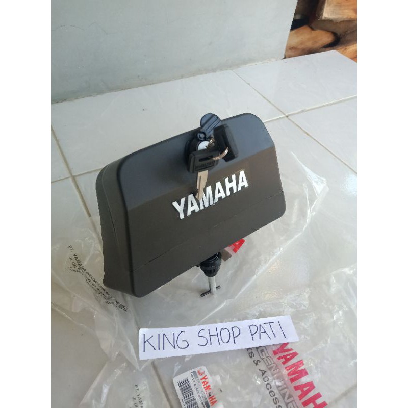 tolbox/ bagasi yamaha rx king original