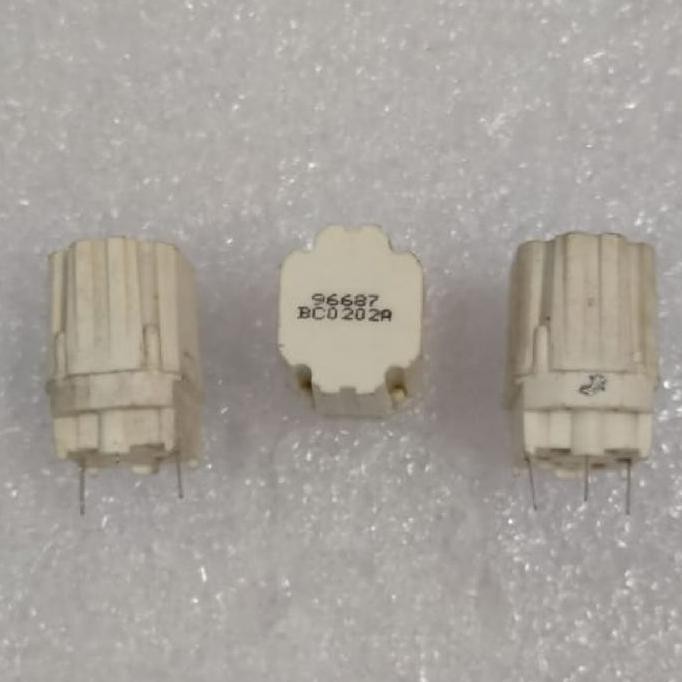 PTC kaki 3 putih bahaserv99