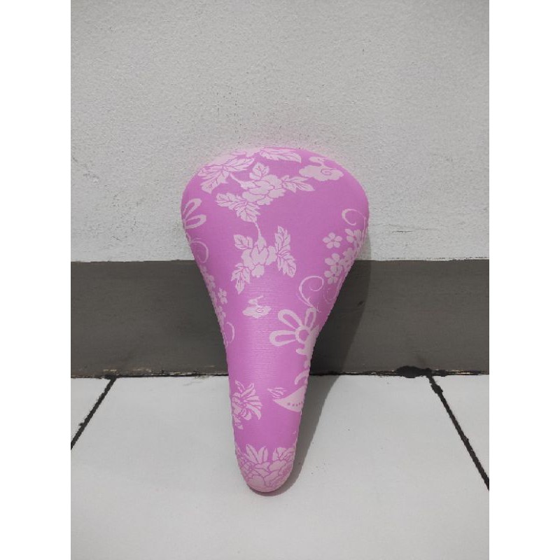 Sadle sepeda anak-anak