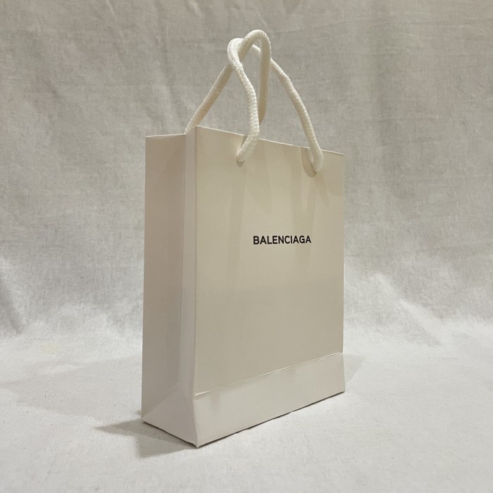 MINIATUR SNEAKERS GIFT BAG BALENCIAGA SNEAKERS KEYCHAIN