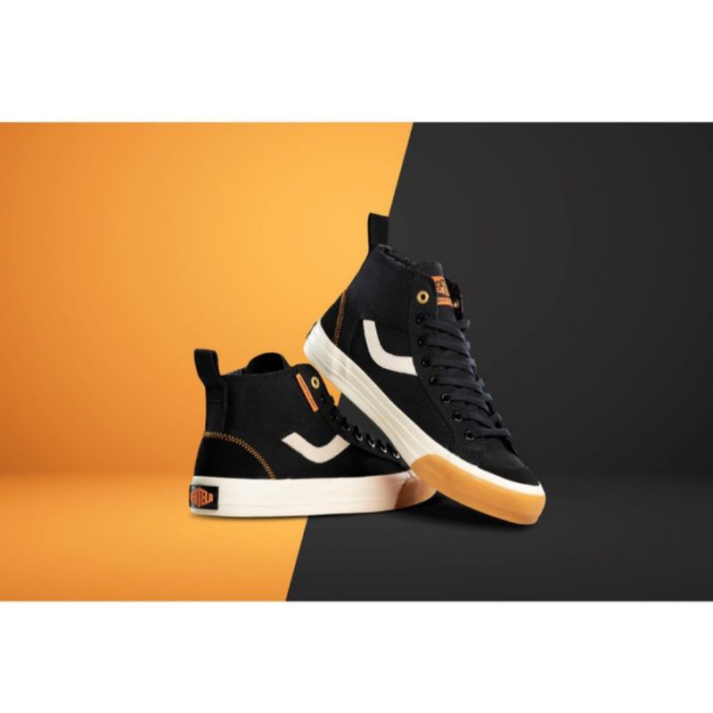 Ventela x Nevertoolavish H13 High Noir