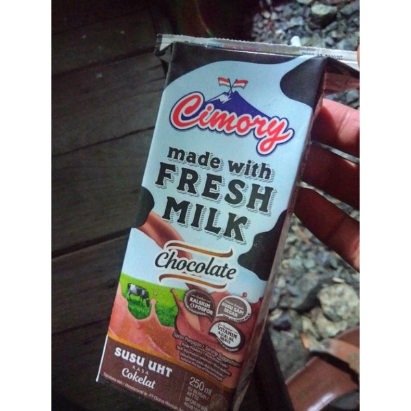 

Cimory rasa coklat